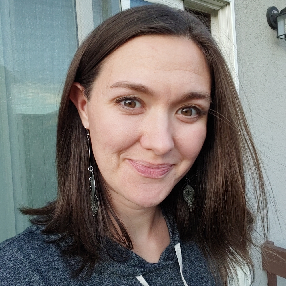 Meet your Posher, Cora